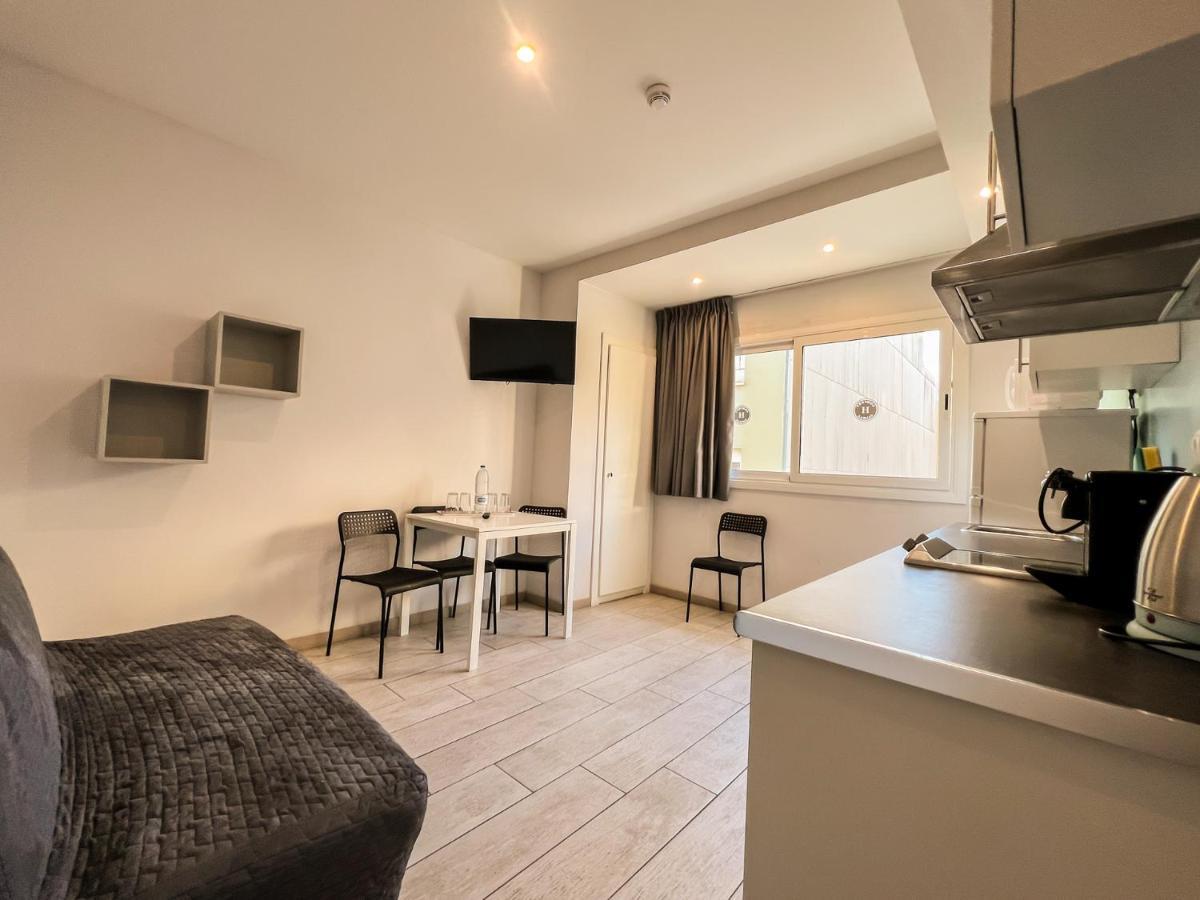Apartamentos Comfort 卡里拉 外观 照片
