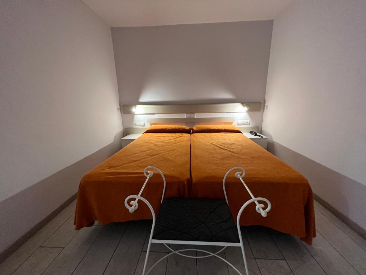 Apartamentos Comfort 卡里拉 外观 照片