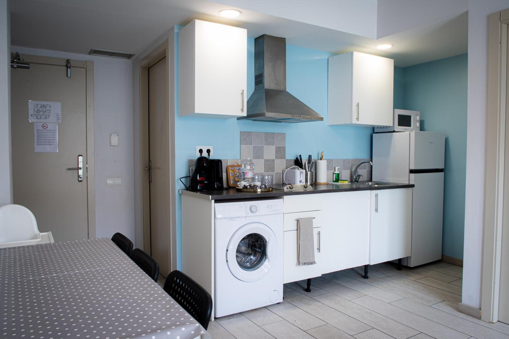 Apartamentos Comfort 卡里拉 外观 照片